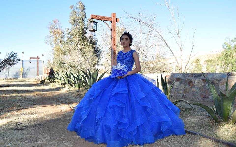 Abigail Barraza festejó sus XV años - El Sol de Parral | Noticias Locales,  Policiacas, sobre México, Chihuahua y el Mundo