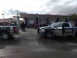 Ataque a policías municipales en la calle Ignacio de la Peña /Héctor Tovar | El Heraldo de Juárez